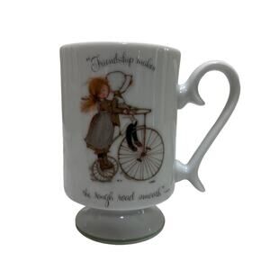 VTG Holly Hobbie Friendship Makes The Rough Road Smooth Mug 4.25" Cottagecore